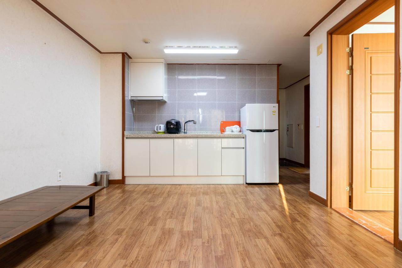 Jeju Tovice Condo Family Exterior foto